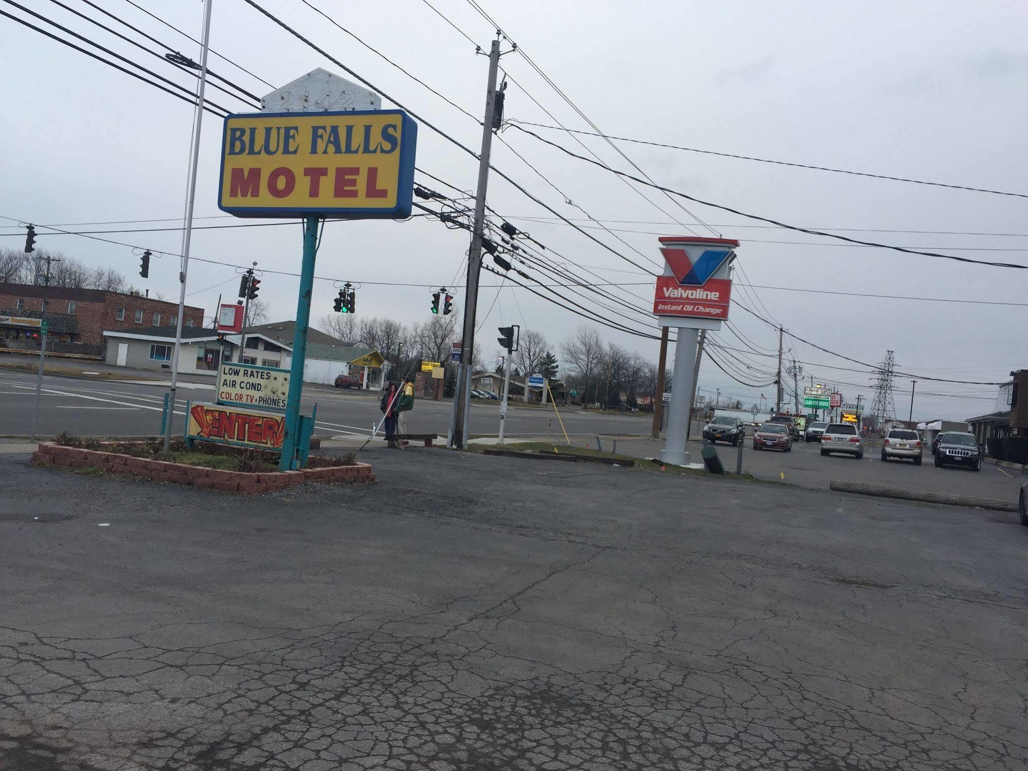 Blue Falls Motel Tonawanda Eksteriør bilde